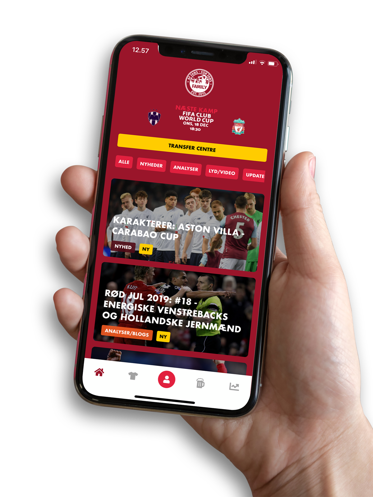 Håndholdt iPhone med Redmen Familys iOS app
